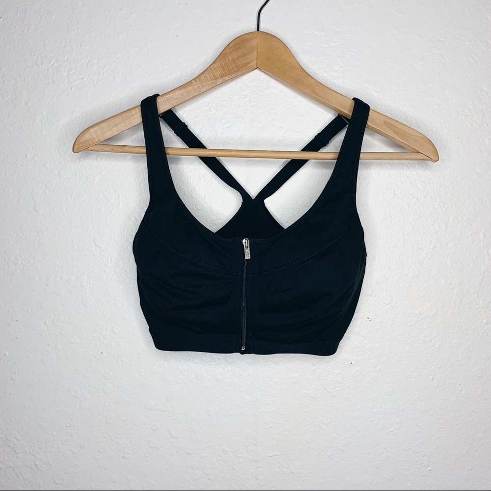 **SOLD 🚫🚫Victoria secret | zip up activewear top